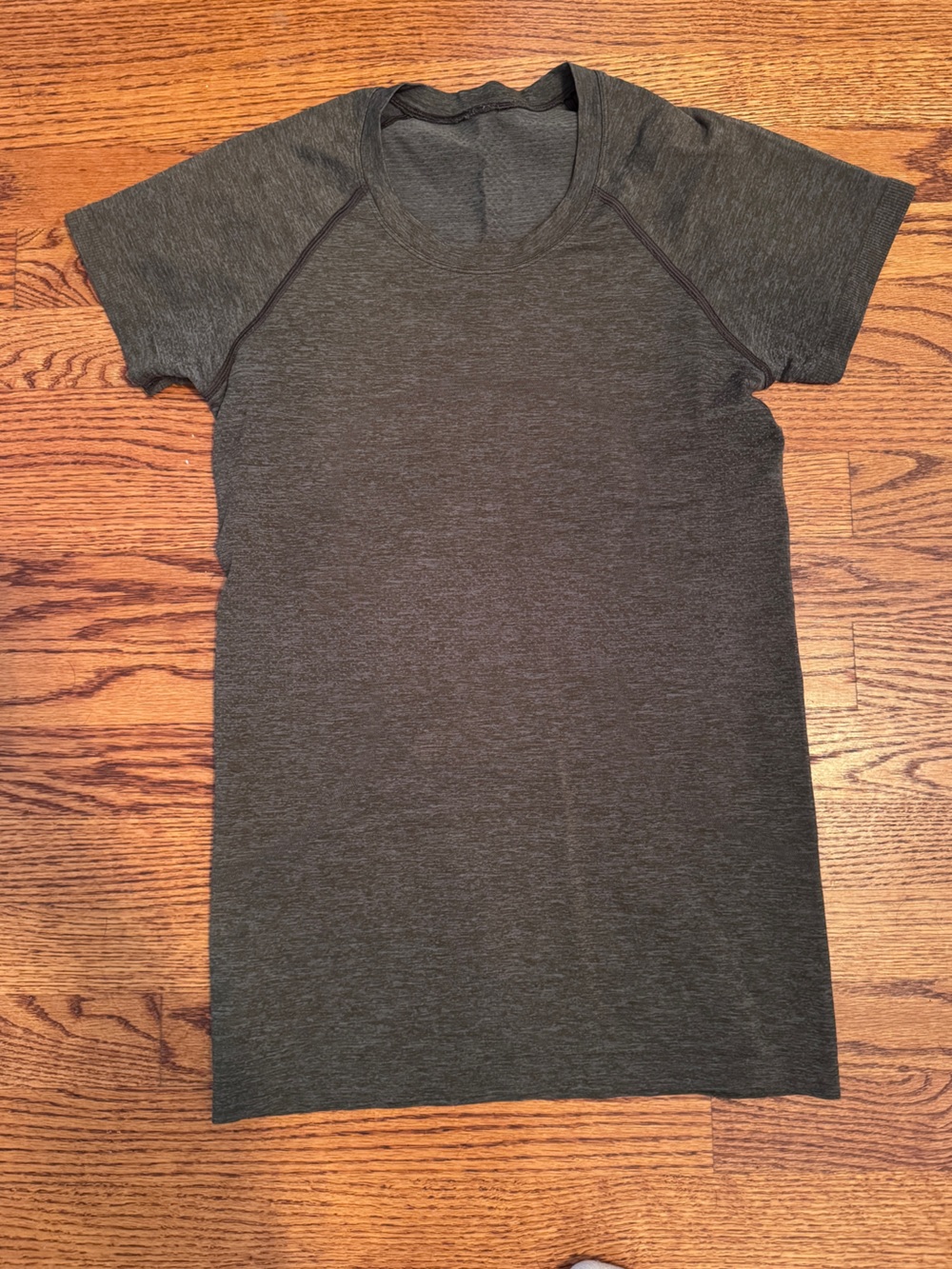 Lululemon Swiftly Tech Short Sleeve Shirt